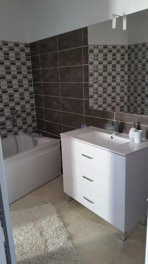 Le Clos D'Uzes - B&B Екстер'єр фото